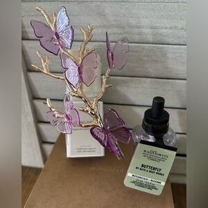 Bath & Body Works Butterfly Collection Scented Plug In And Refill NWT